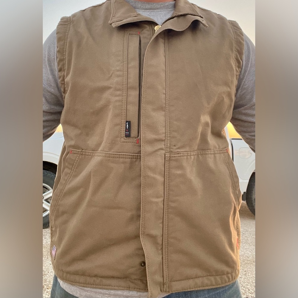 Ariat FRC jacket vest. Men’s size large.